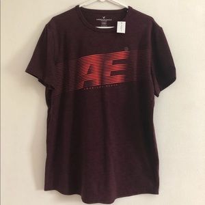 Sold 🛑🛑American eagle tshirt